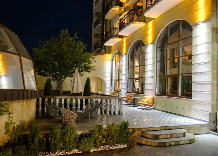 ТустаньГотель