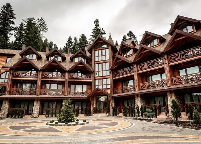 ЛЮБОКРАЙ но-відпочинковий КомплексГотель